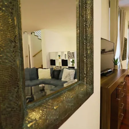 Apartment Charming Apartment For 8 - Old Town Bratislava Bratislava
