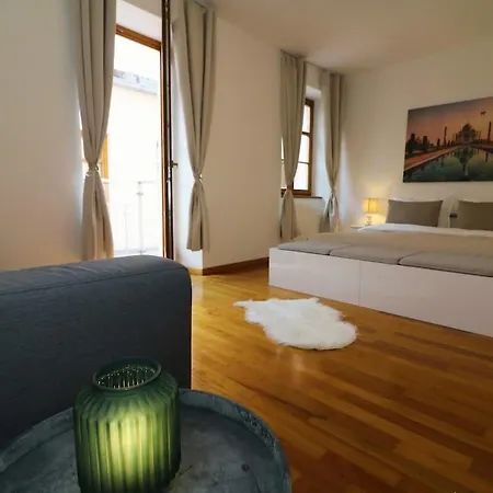 Charming In The Heart Of Appartamento Bratislava